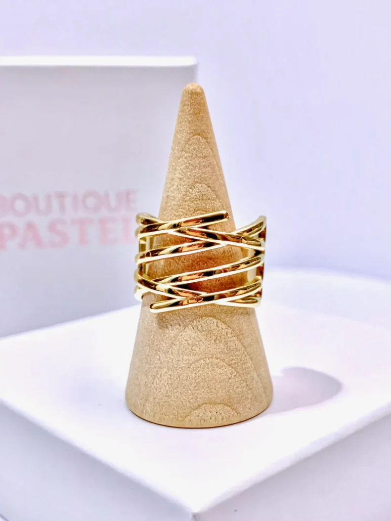 bague triangle mystique - boutique pastel