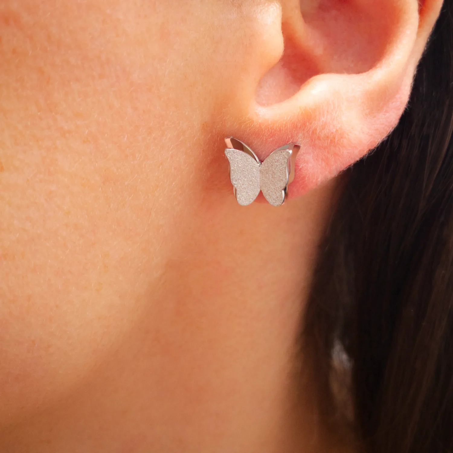 Boucle d'oreille puce papillon - Boutique pastel