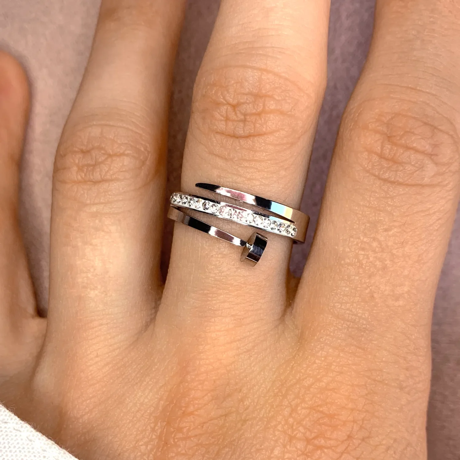 bague clou argenté